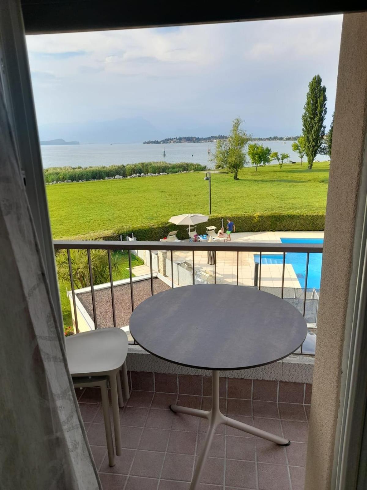Appartamenti Residence Tulipano Sirmione Exterior photo